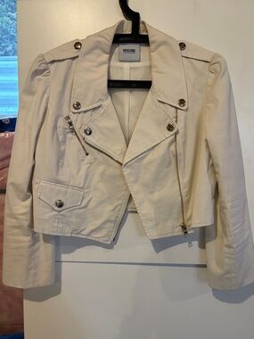 Moschino Off-White Cropped Moto Jacket